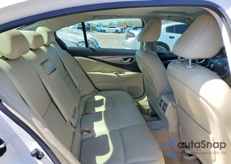 2014 Infiniti Q50 Premium z USA, uszkodzony, nr VIN JN1BV7AP4EM682317